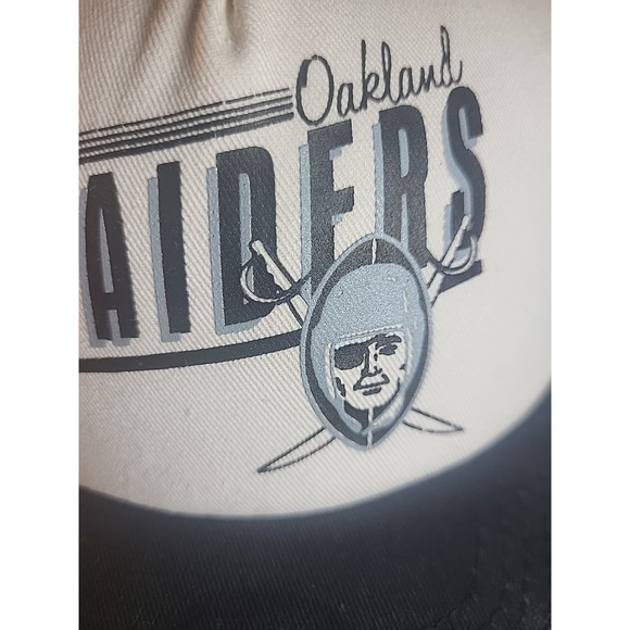 Mitchell & Ness Other - Vintage Style Oakland Raiders Mitchell & Ness Snapback Hat